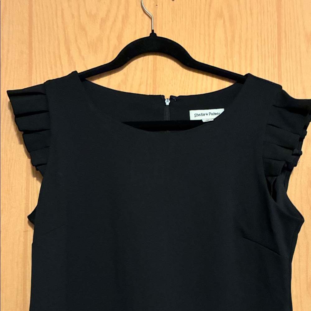Elegant Black Ruffle Sleeve Mini Dress - Picture 3 of 4